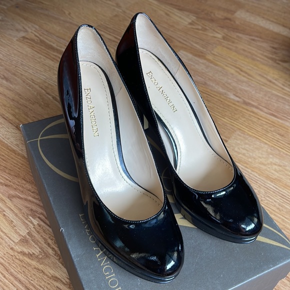 Enzo Angiolini Dixy in Black Patent Leather Sz 6.5 - Picture 3 of 9